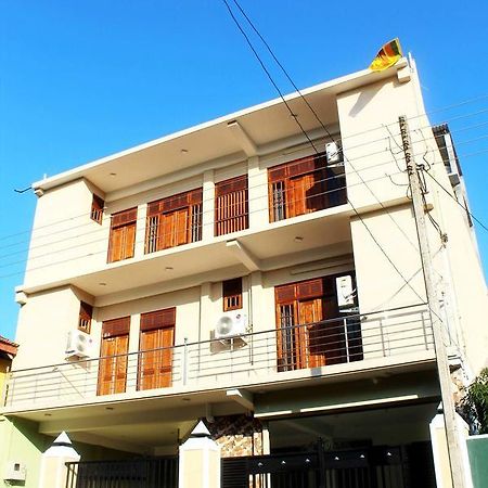 אנוראדפורה The City Tourist Hotel מראה חיצוני תמונה